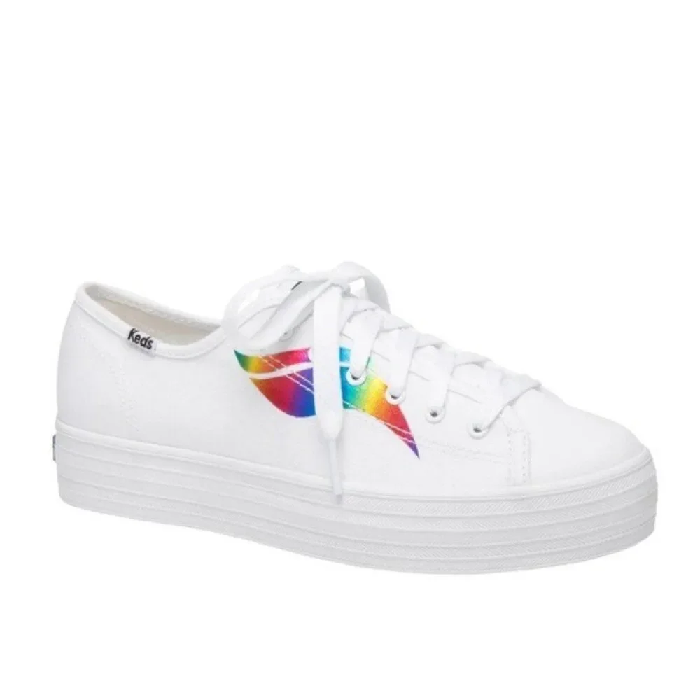 KEDS Triple Kick Platform Sneaker in White Size 7